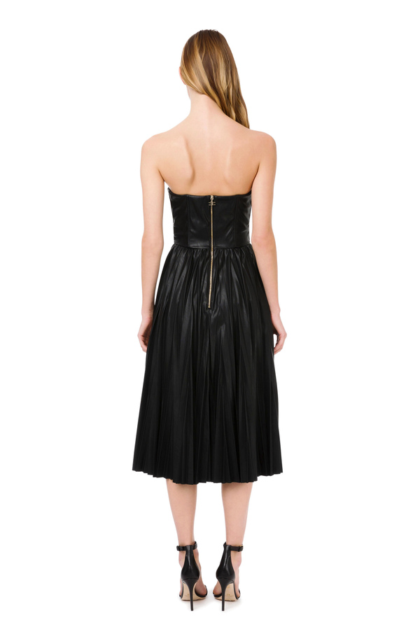 Dress with sweetheart neckline and pleats - Elisabetta Franchi® Outlet