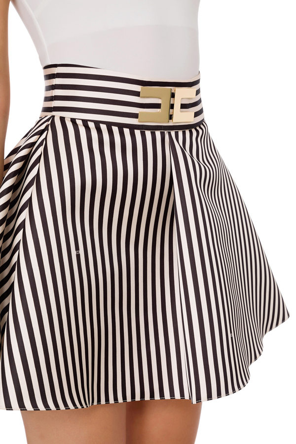 Short skirt with flounce - Elisabetta Franchi® Outlet