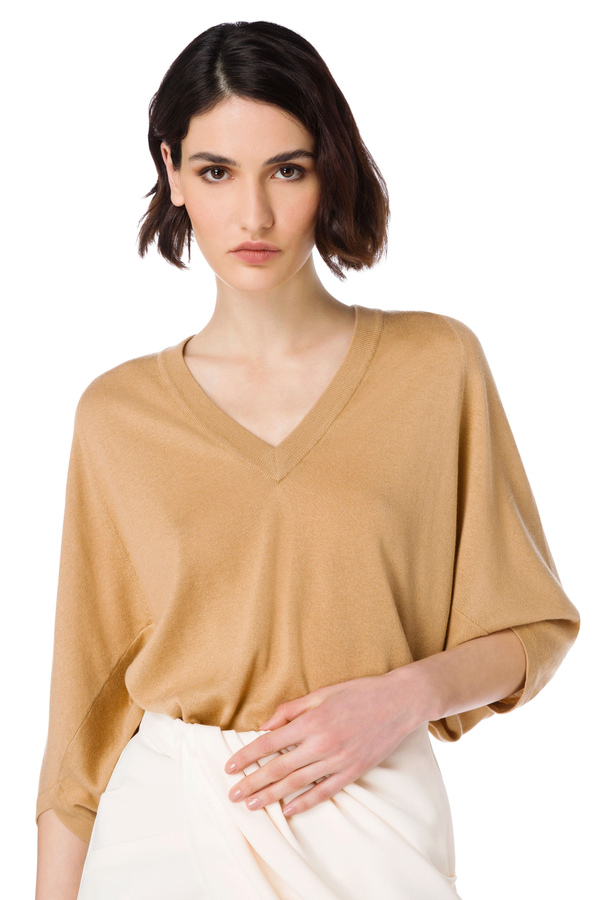 Batwing sleeve sweater with V-neck - Elisabetta Franchi® Outlet