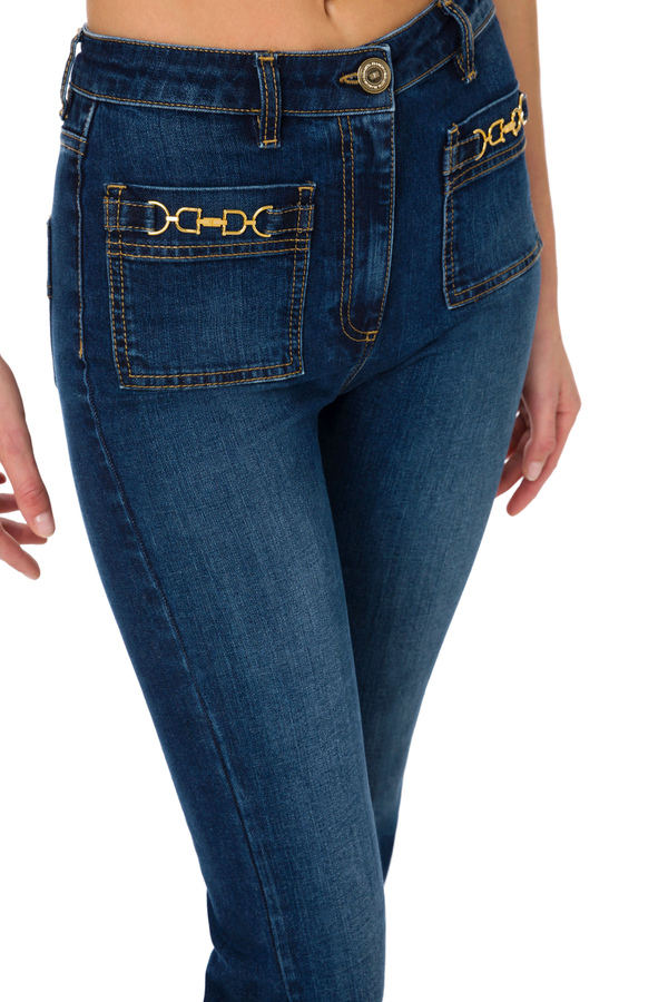 Jeans a trombetta con accessorio - Elisabetta Franchi® Outlet