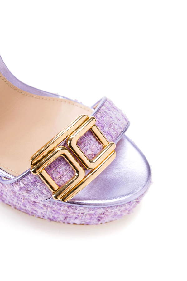Flatform-Sandale mit goldfarbener Schnalle - Elisabetta Franchi® Outlet