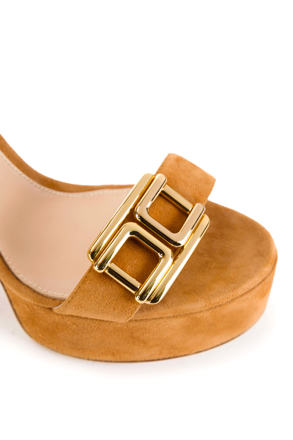Sandalo plateau con logo gold - Elisabetta Franchi® Outlet