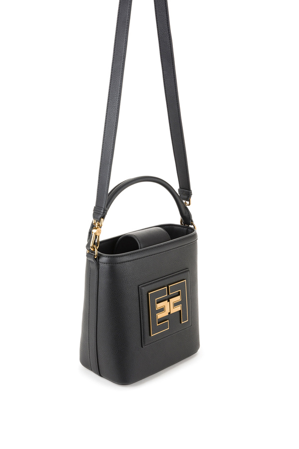 Eimerhandtasche mit Logo in Light Gold - Elisabetta Franchi® Outlet