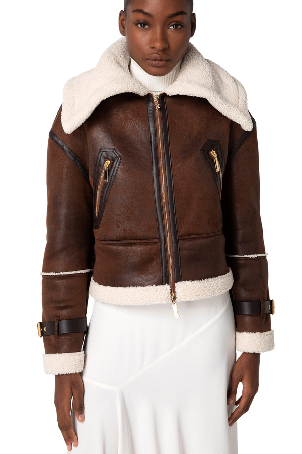 Faux shearling crop jacket with maxi collar - Elisabetta Franchi® Outlet