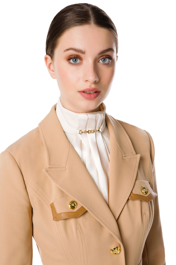 Jacke im Military-Stil mit Taschen und Gürtel - Elisabetta Franchi® Outlet