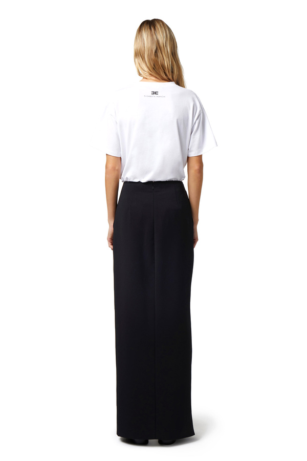Langer Rock aus leichtem Crêpe mit seitlichem Schlitz. - Elisabetta Franchi® Outlet