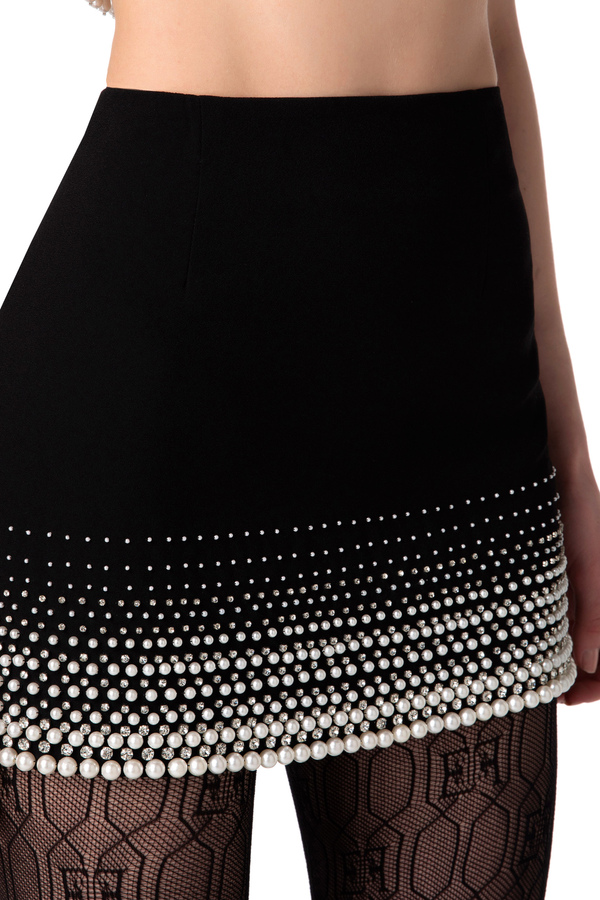 Crêpe miniskirt with embroidered pearls - Elisabetta Franchi® Outlet