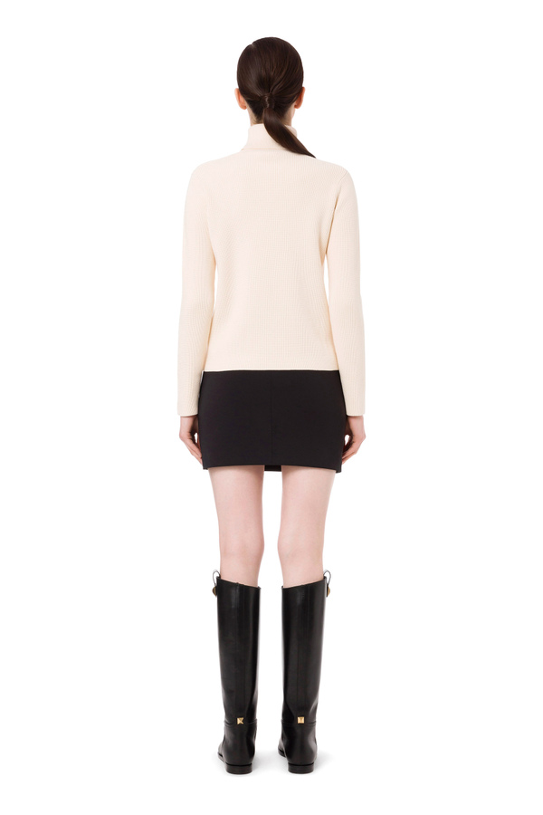 Fine rib top with high collar and horsebit detail - Elisabetta Franchi® Outlet