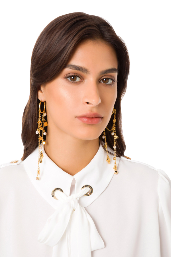Pendant earrings with rhinestones and charms - Elisabetta Franchi® Outlet