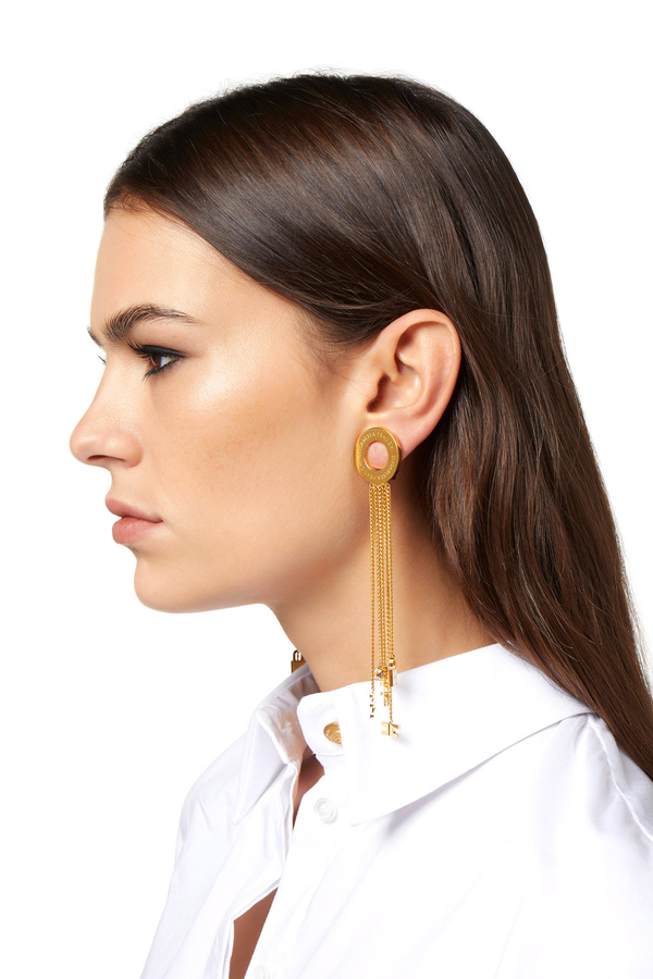 Orecchini con nappine pendenti e charms - Elisabetta Franchi® Outlet