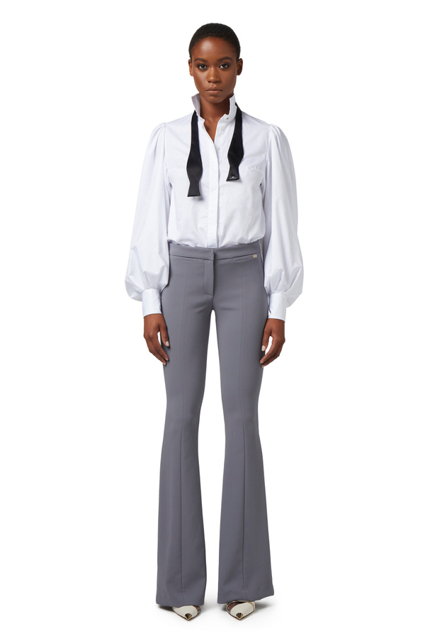 Pantalone a zampa in crêpe leggero - Elisabetta Franchi® Outlet