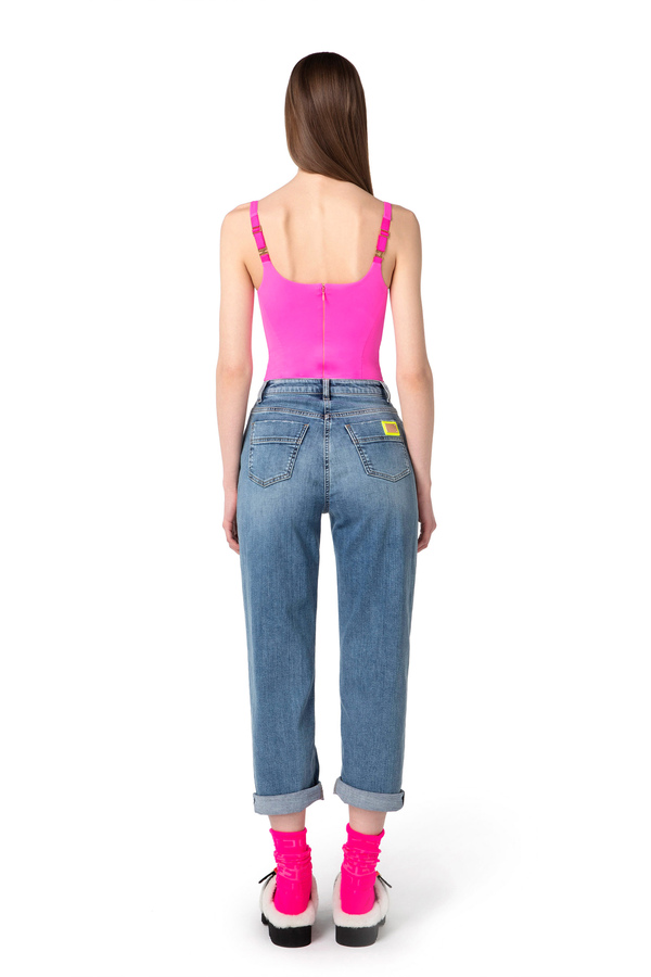 Jean boyfriend avec déchirures - Elisabetta Franchi® Outlet