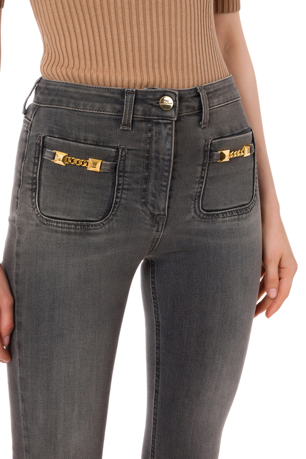 Jeans a zampetta con morsetti borchiati - Elisabetta Franchi® Outlet