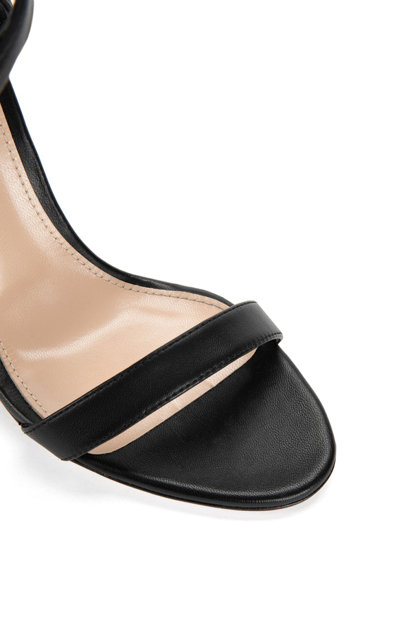 Sandale mit schmalem Absatz, Absatzhöhe 95 mm - Elisabetta Franchi® Outlet