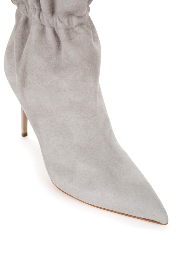 Suede leather ankle boots with bow - Elisabetta Franchi® Outlet
