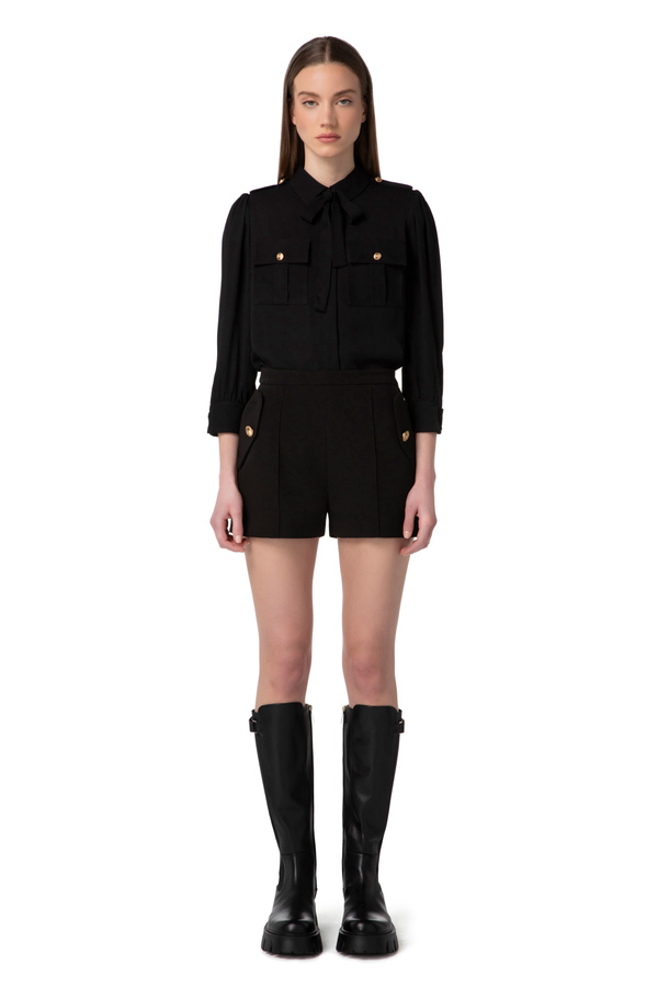 Shorts in crêpe fabric with belt - Elisabetta Franchi® Outlet