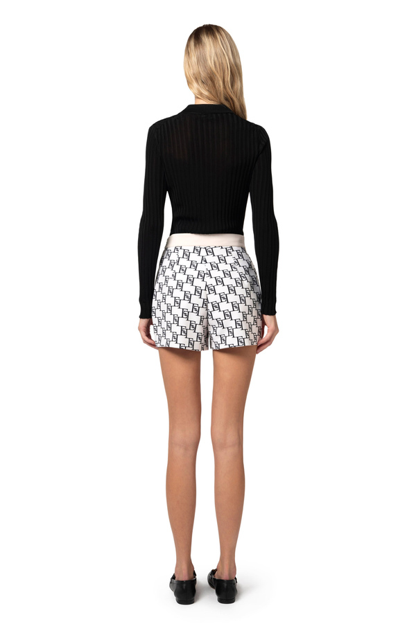 Printed crêpe shorts with logo plaque - Elisabetta Franchi® Outlet
