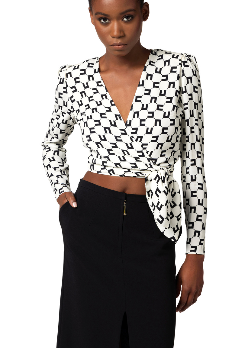 Cropped blouse in viscose georgette fabric with logo print and knot - Shirts and Blouses | Elisabetta Franchi® Outlet