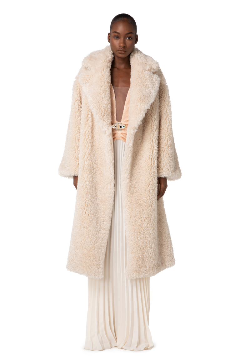Coat outlet online shop